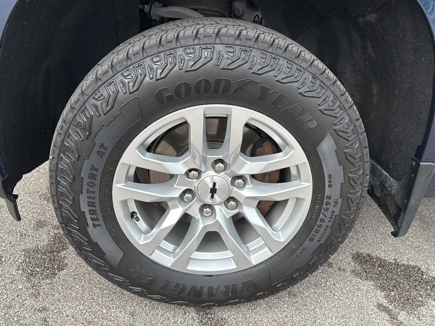 Used 2022 Chevrolet Silverado 1500 RST w/ Z71 Off-Road Package AWD/4WD image 15