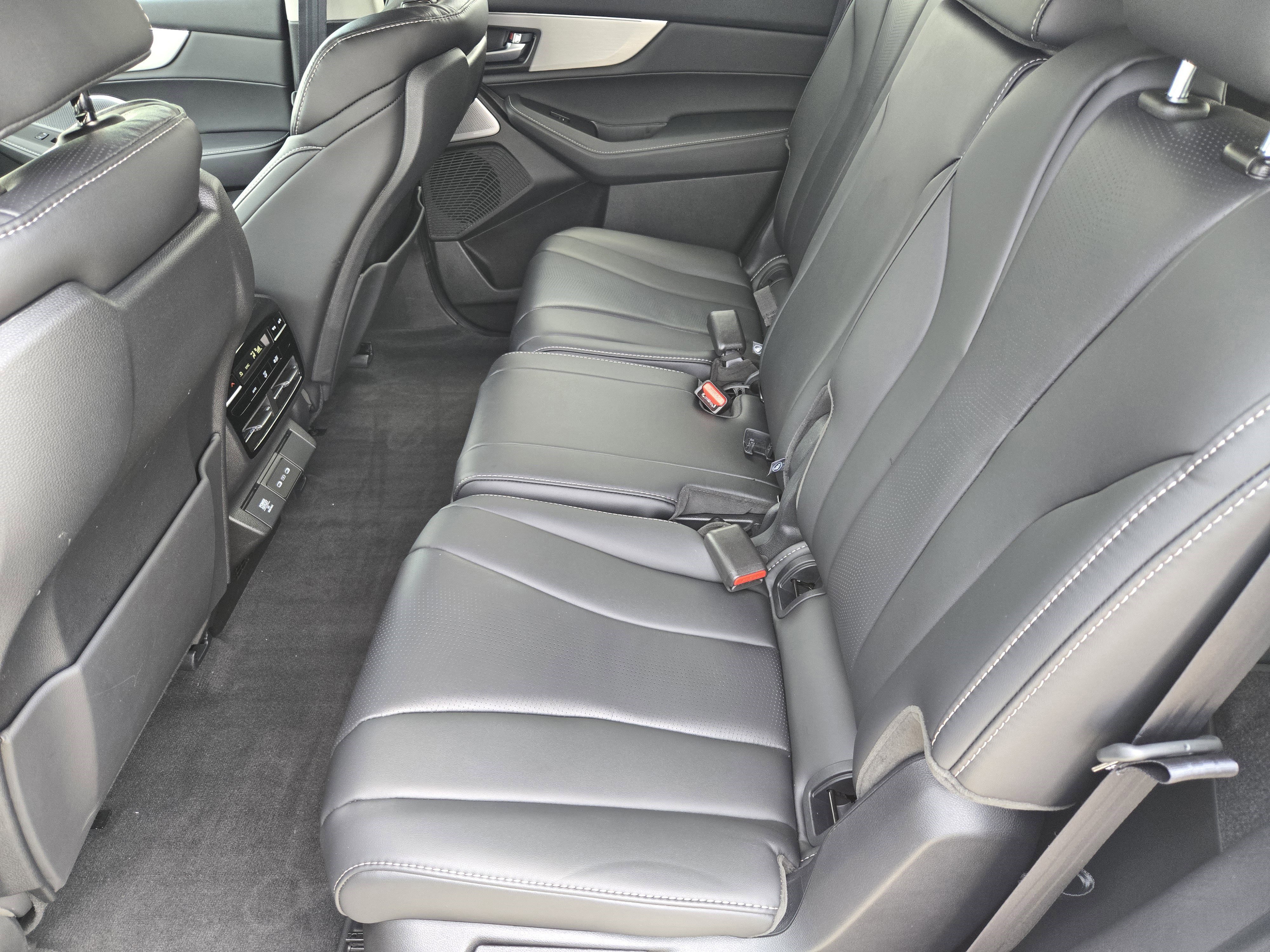 Certified 2026 Acura MDX w/ Technology Package image 23