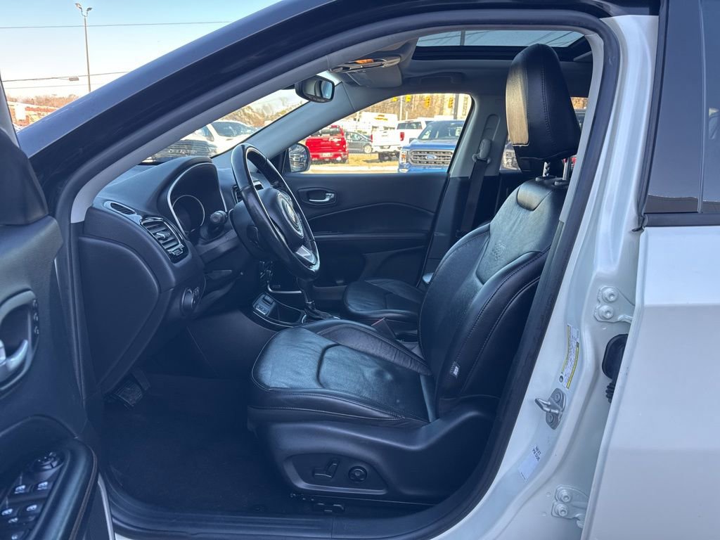 Used 2021 Jeep Compass Limited w/ Sun and Sound Group image 14