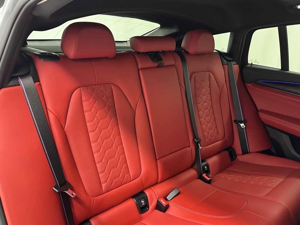 Used 2022 BMW X4 M w/ Competition Package image 22