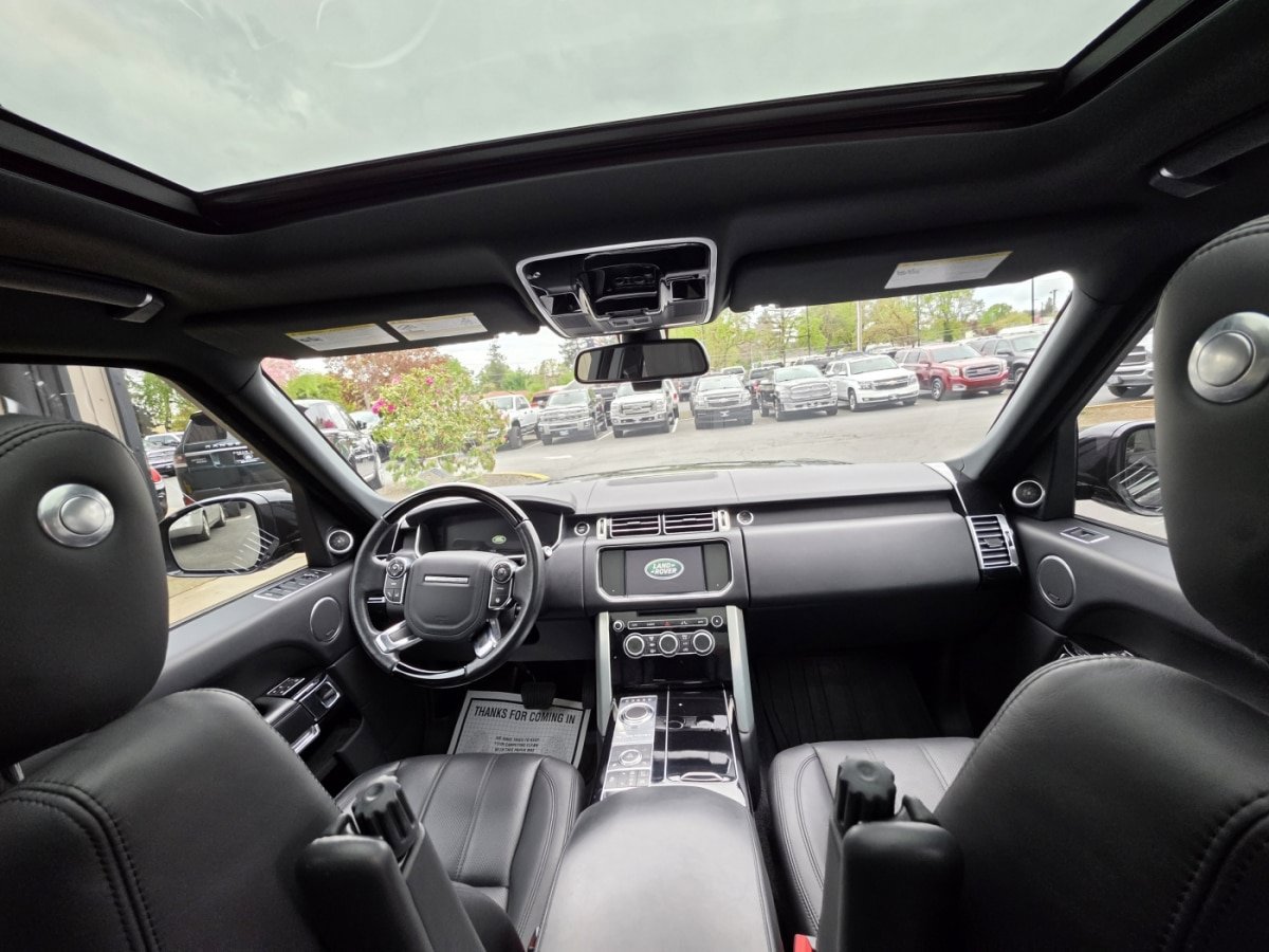 Used 2014 Land Rover Range Rover HSE AWD/4WD image 17