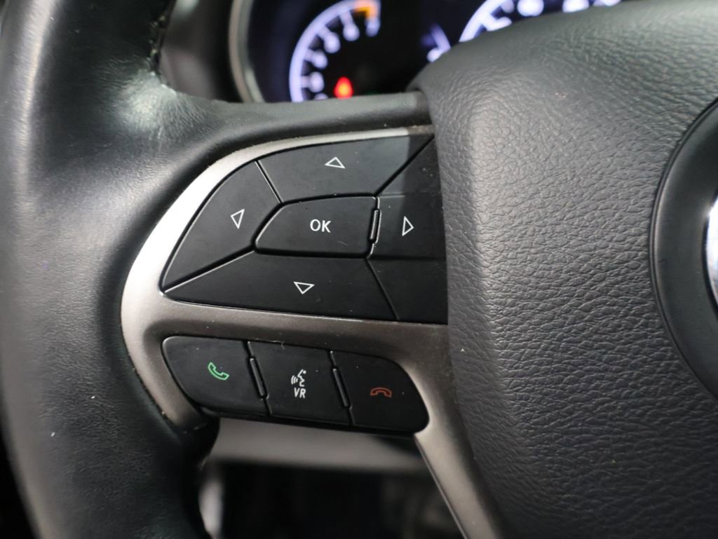 Used 2019 Jeep Grand Cherokee Limited image 39