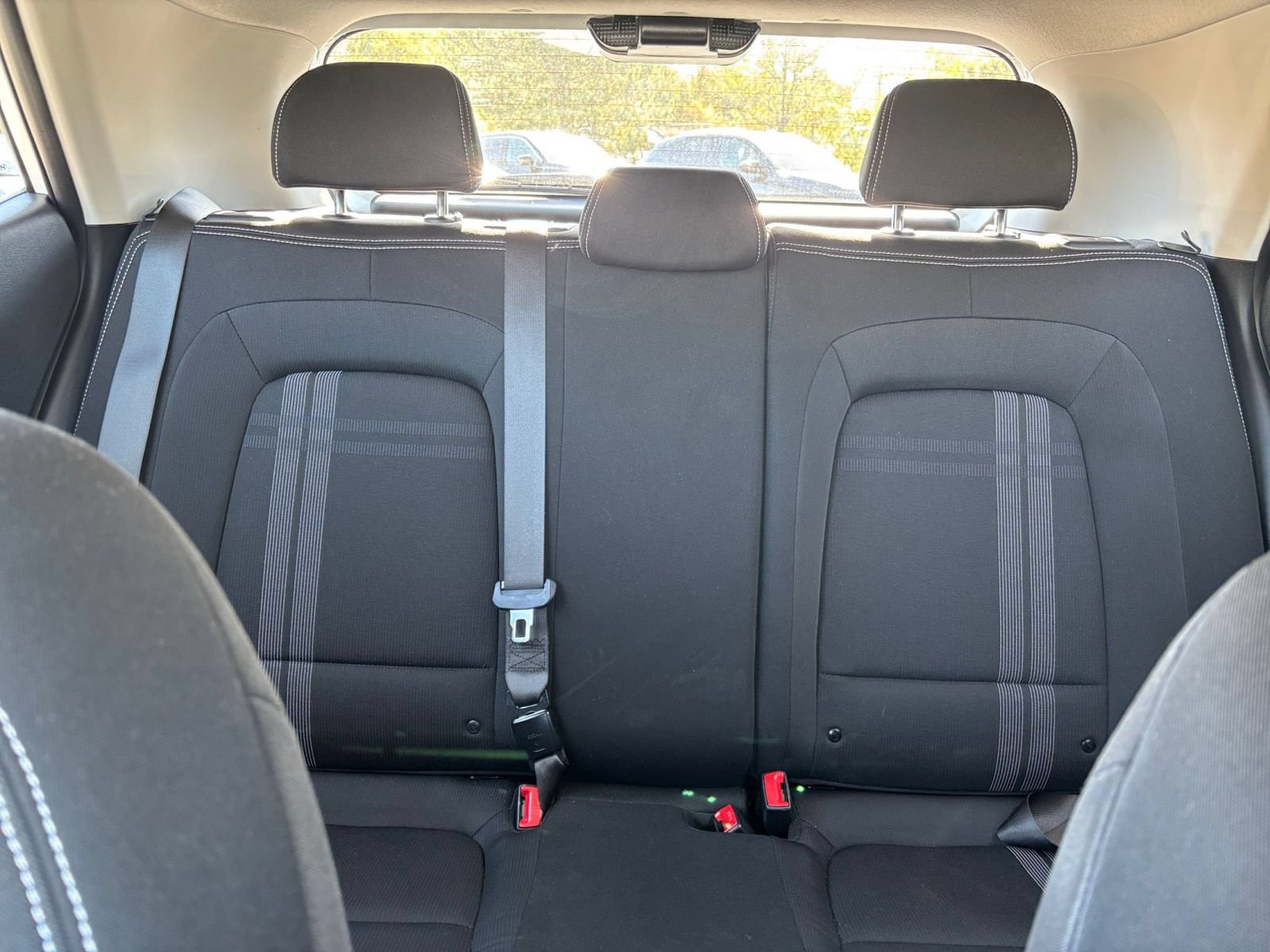 Used 2026 Hyundai Venue SEL FWD image 38