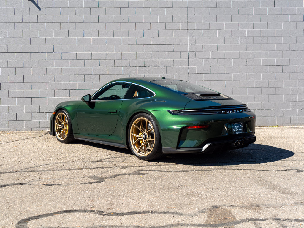 Used 2026 Porsche 911 GT3 RWD image 3