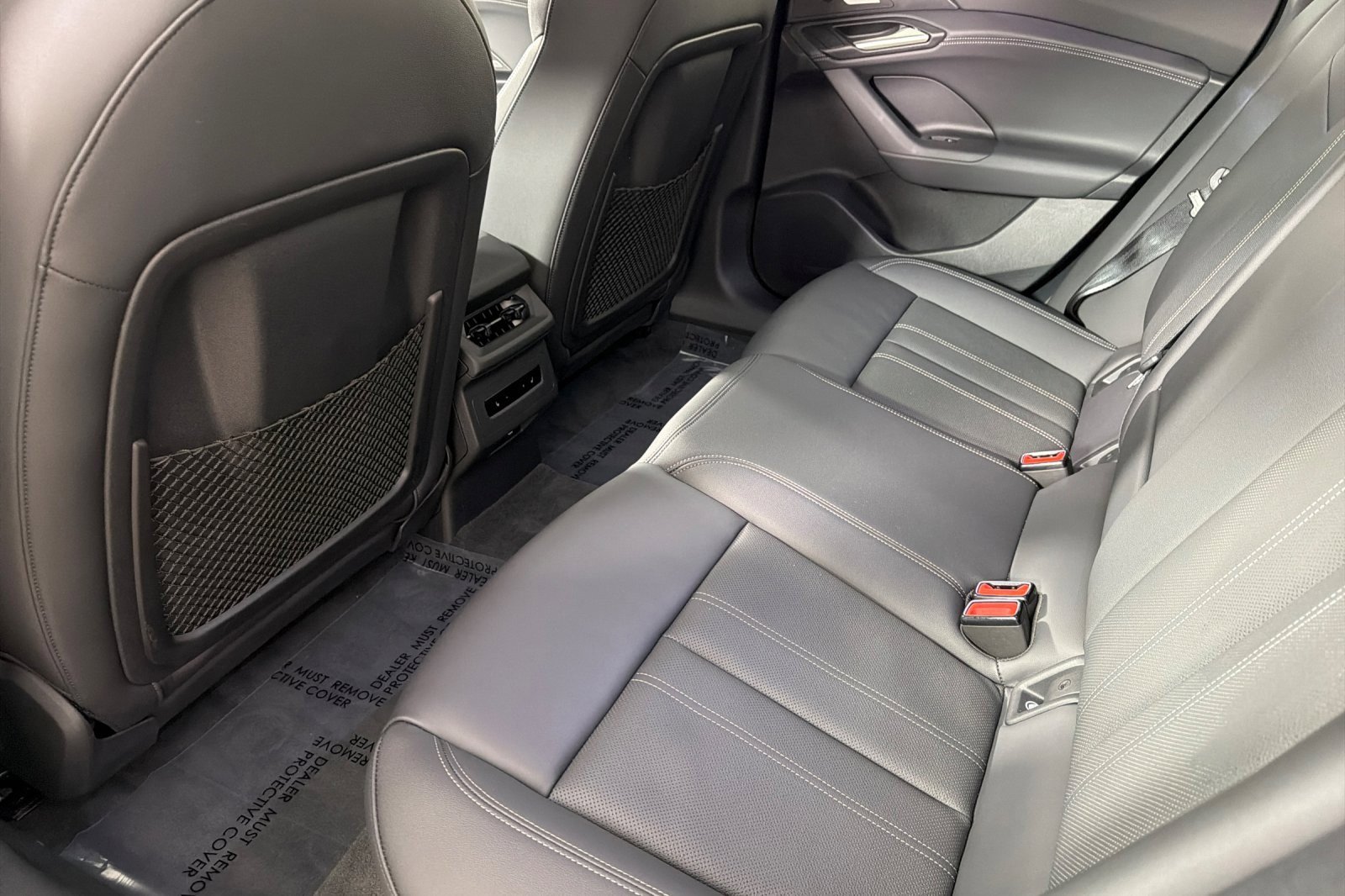 Certified 2025 Audi A6 e-tron Premium Plus w/ Premium Plus image 11