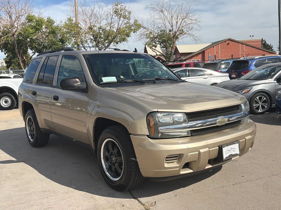 Used 2006 Chevrolet TrailBlazer LS AWD/4WD image 3