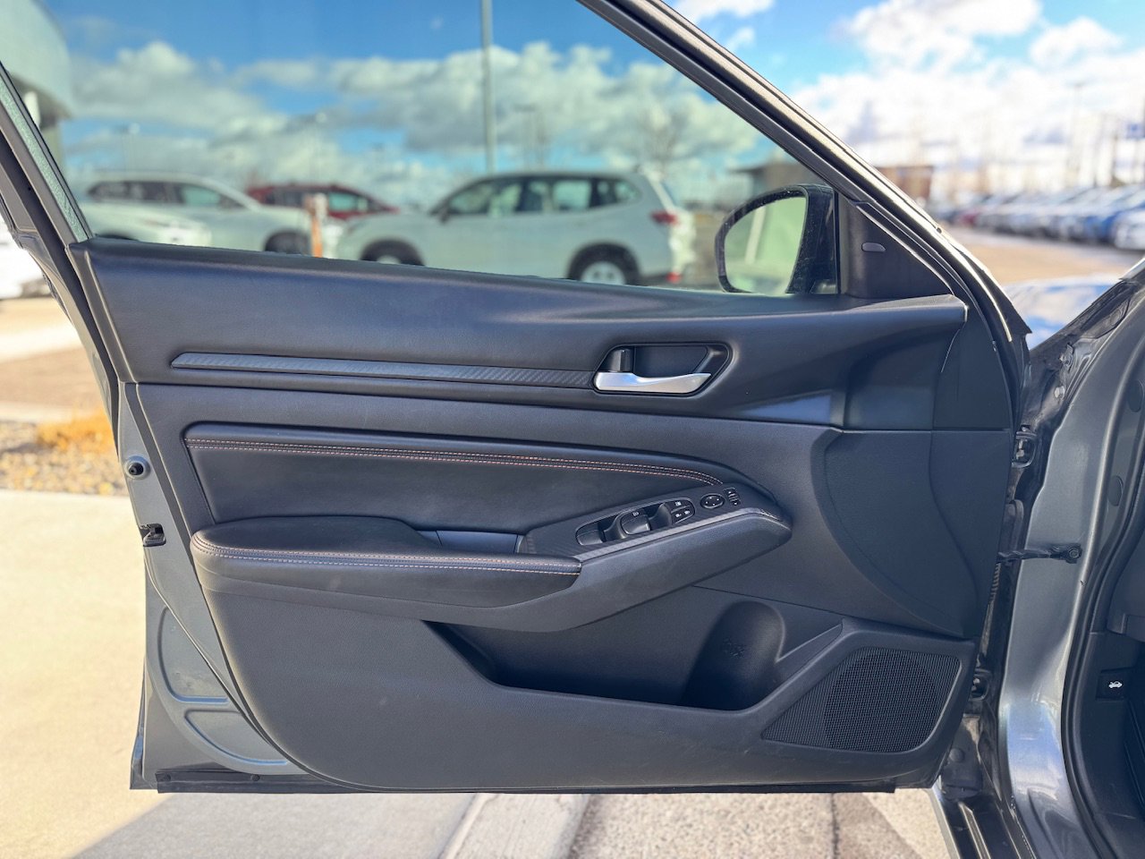 Used 2019 Nissan Altima 2.5 SR image 9