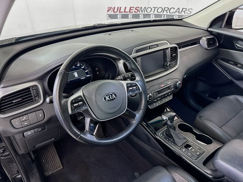 Used 2020 Kia Sorento SX image 9
