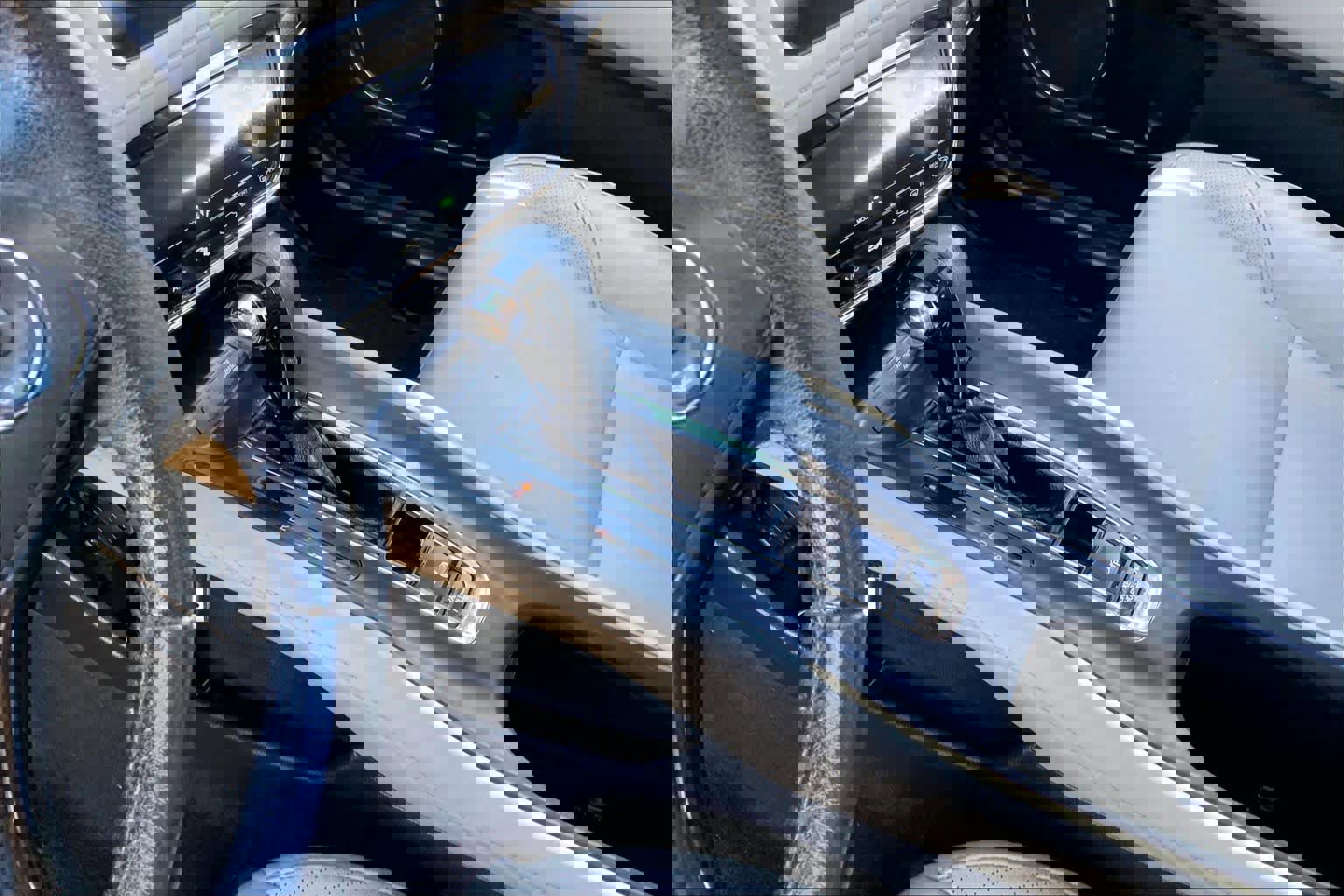 Used 2016 Honda HR-V EX-L image 17