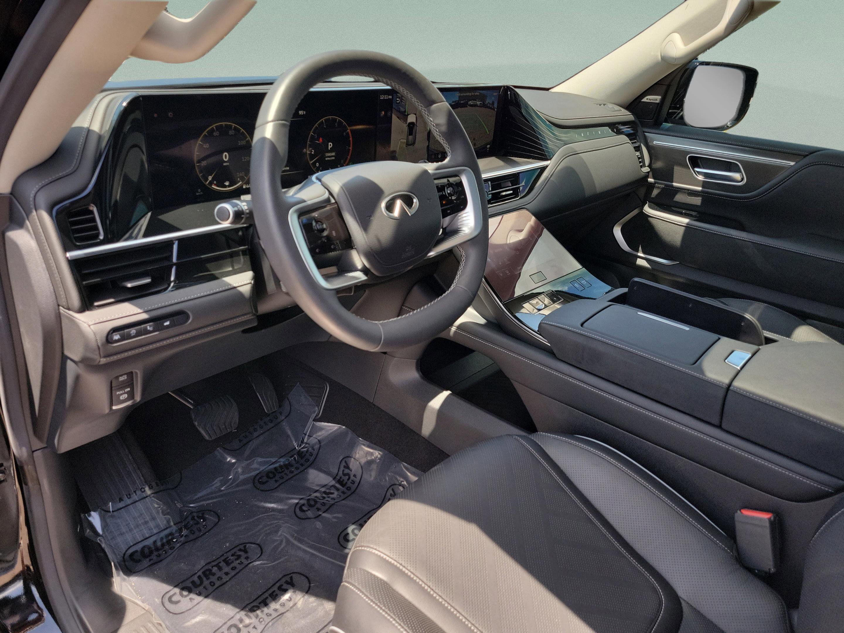 Certified 2025 INFINITI QX80 Luxe RWD image 21