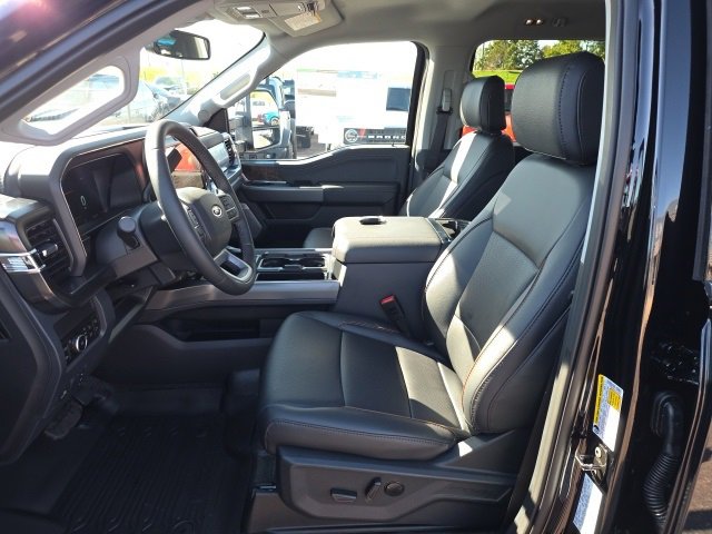 New 2026 Ford F350 Lariat image 13