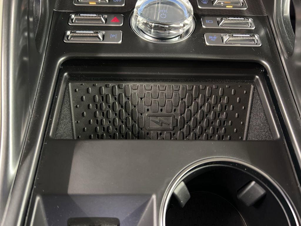 Used 2026 Lincoln Nautilus Premier image 15