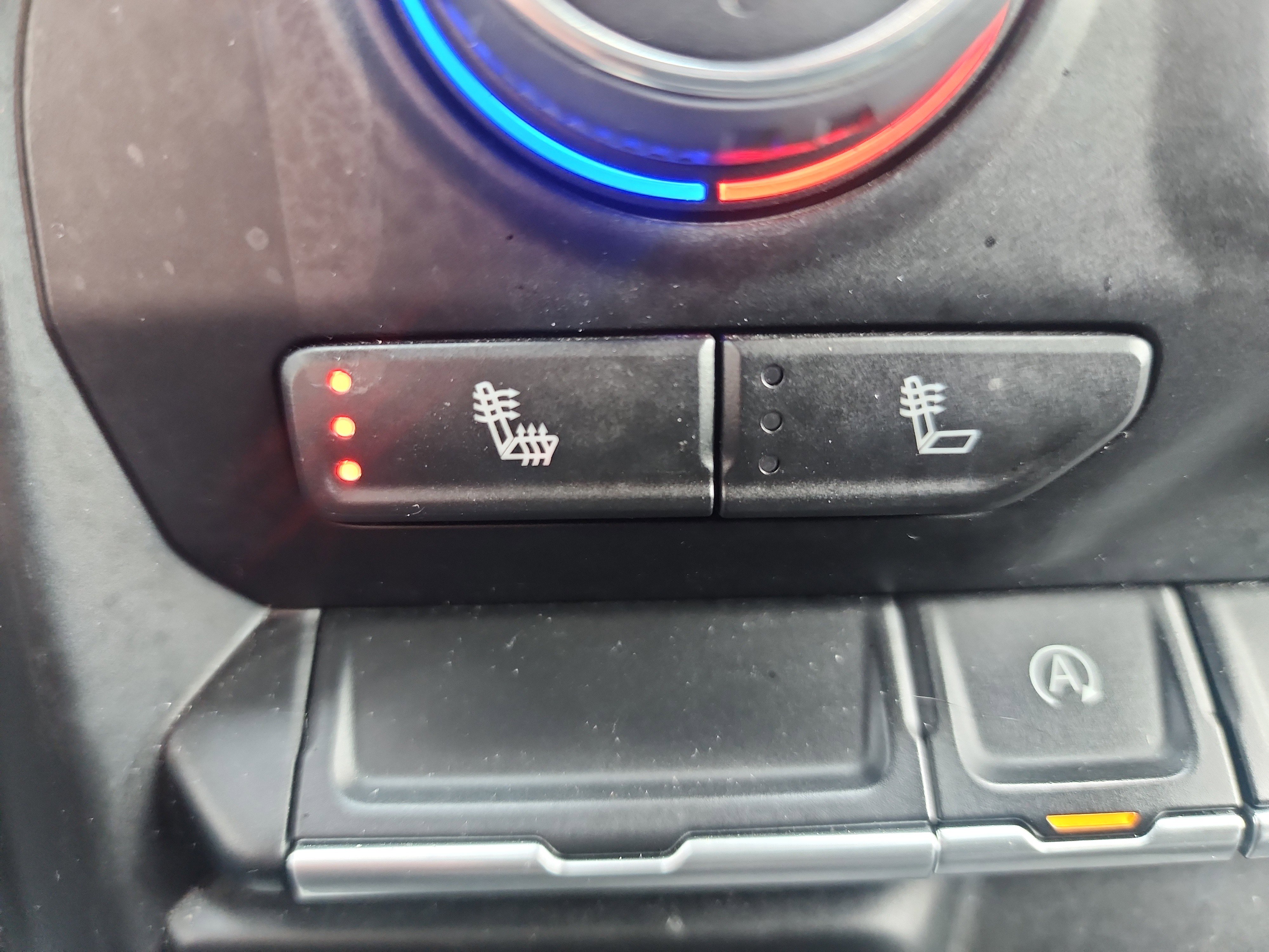 Used 2022 Chevrolet Silverado 1500 LT image 23