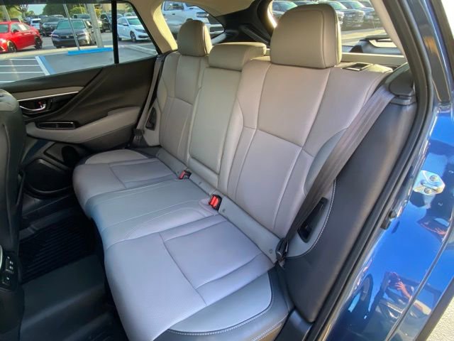 Used 2022 Subaru Outback Limited AWD/4WD image 25