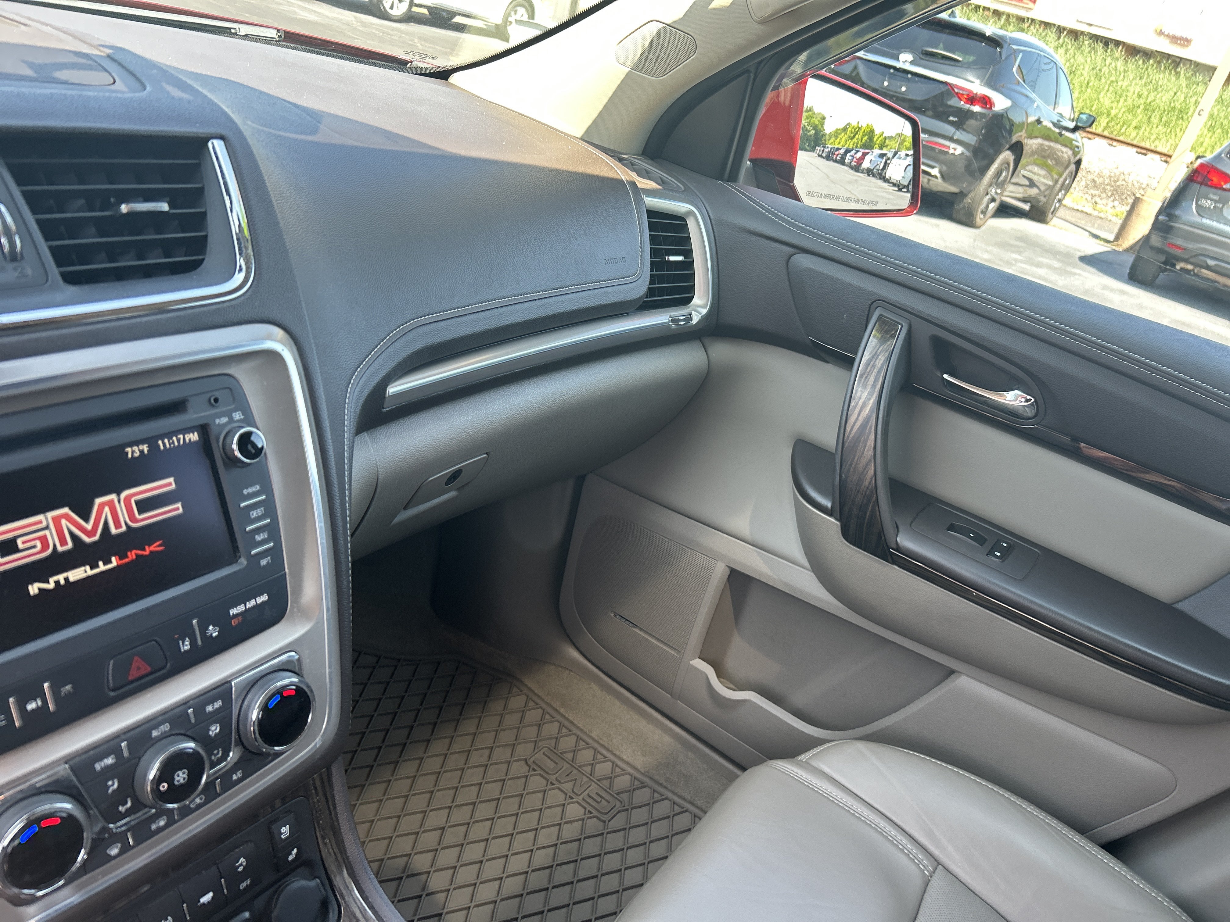 Used 2016 GMC Acadia Denali AWD/4WD image 23