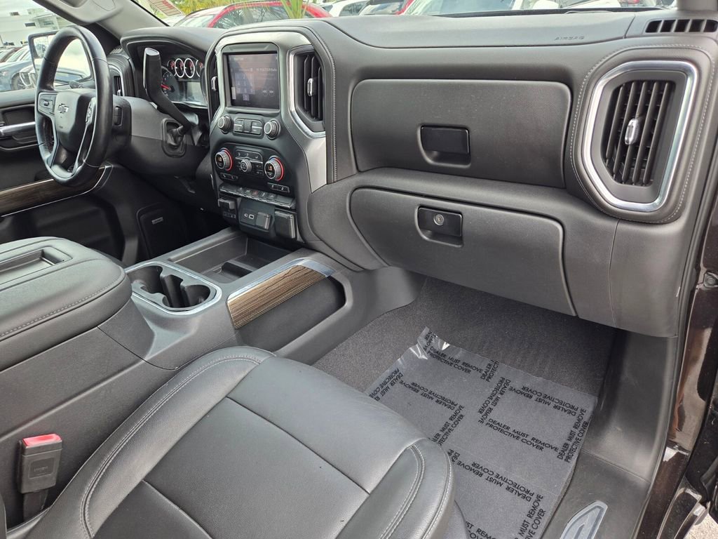 Used 2019 Chevrolet Silverado 1500 RST w/ All-Star Edition image 16