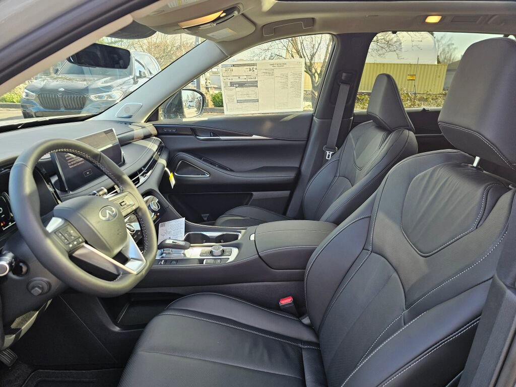 New 2025 INFINITI QX60 Sensory image 25