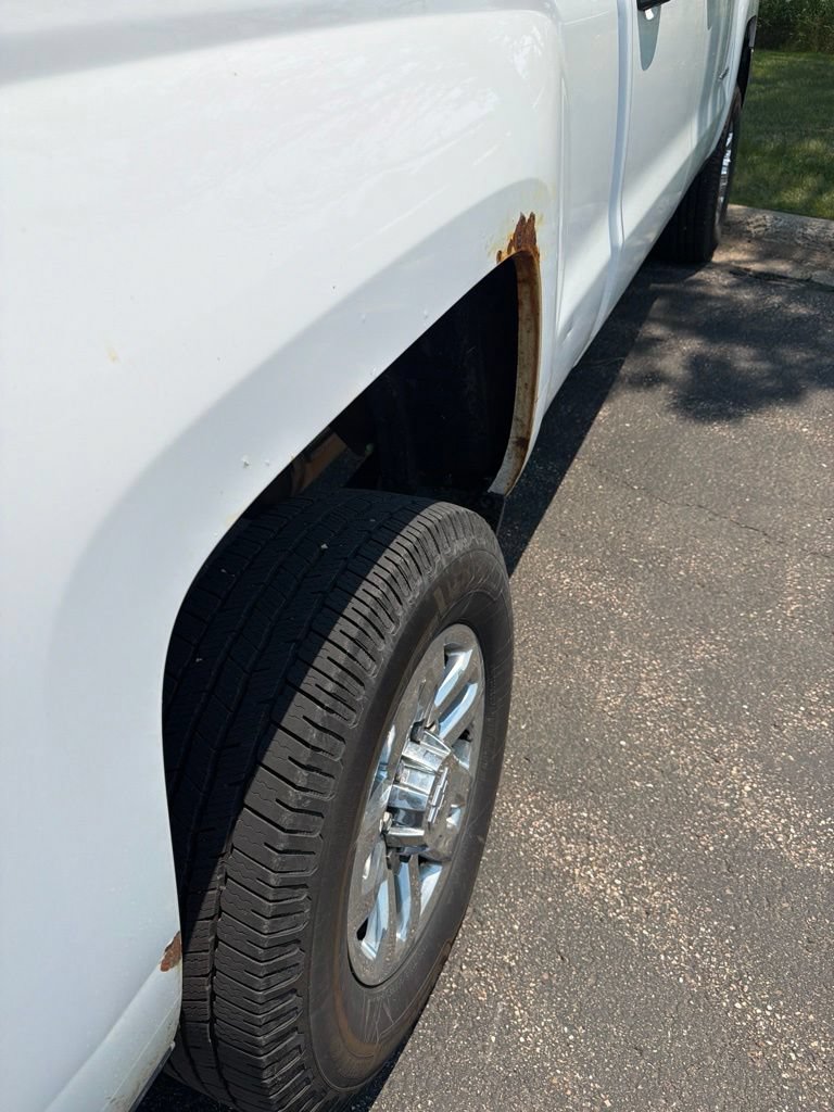 Used 2015 Chevrolet Silverado 2500 LT AWD/4WD image 18