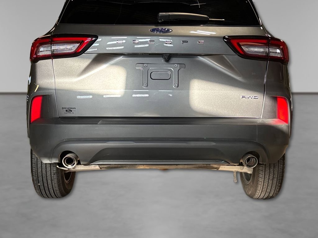 Certified 2025 Ford Escape ST-Line AWD/4WD image 16
