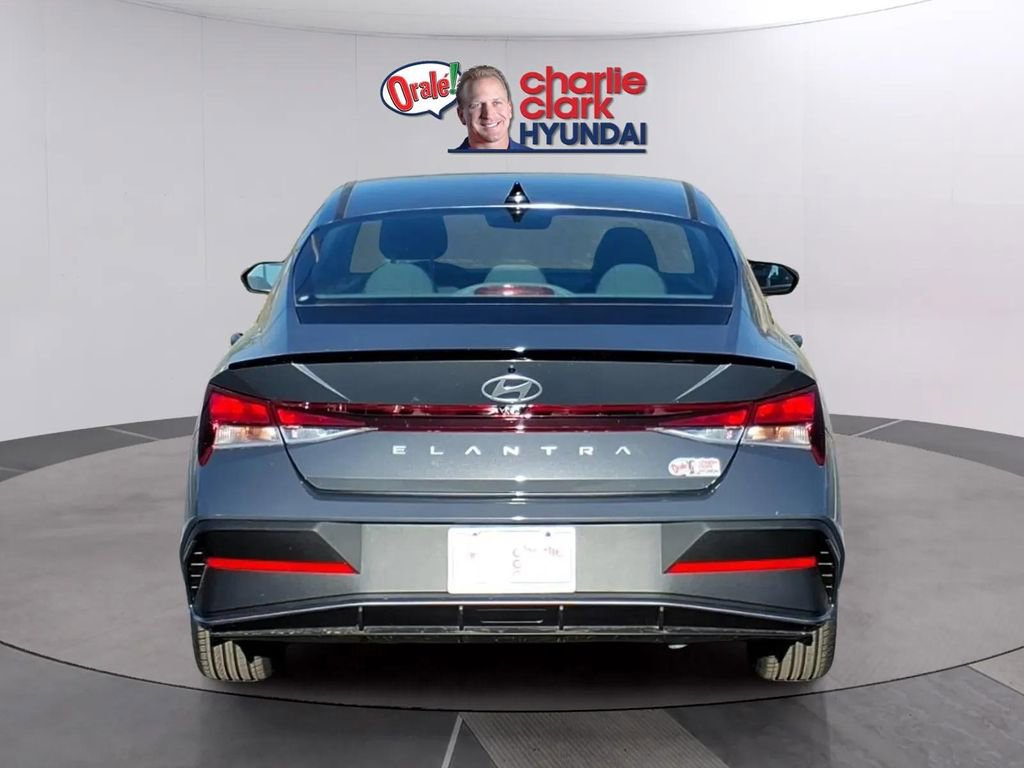 New 2026 Hyundai Elantra Sport FWD image 4