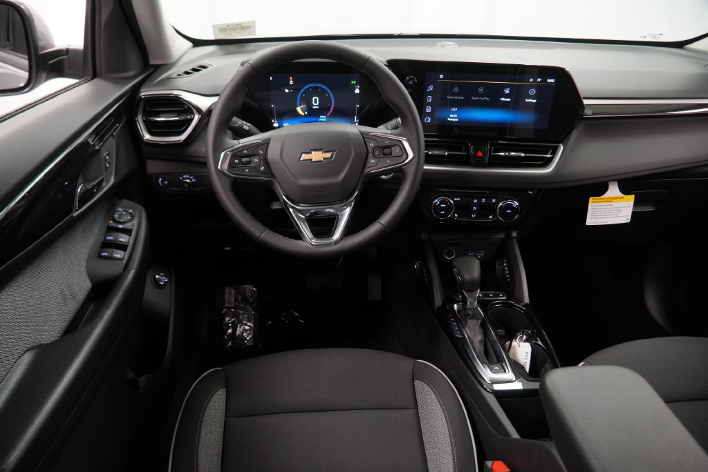 New 2026 Chevrolet TrailBlazer LT w/ Convenience Package FWD image 20