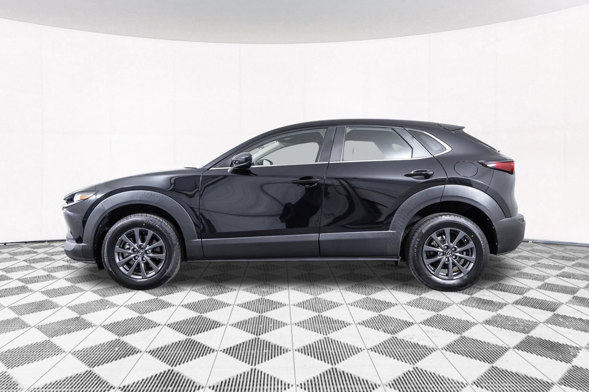 Used 2020 MAZDA CX-30 FWD image 13