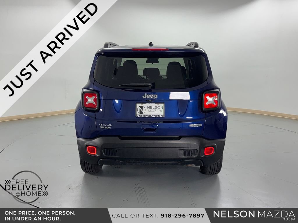Used 2019 Jeep Renegade Latitude AWD/4WD image 7
