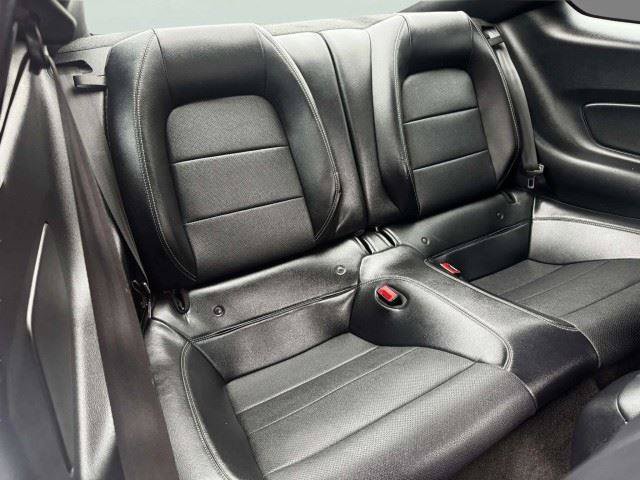 Used 2018 Ford Mustang Premium RWD image 44