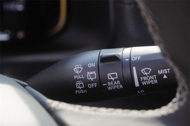 New 2025 Jeep Wagoneer Series III image 33