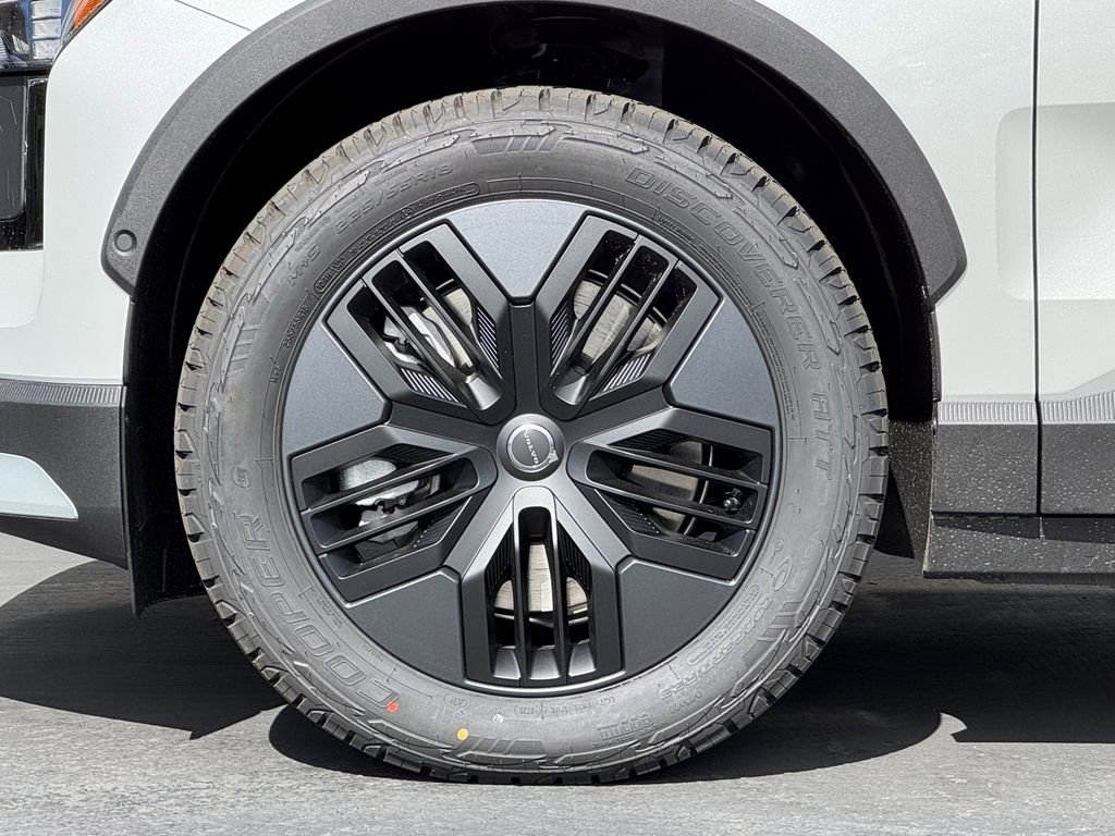 New 2026 Volvo EX30 Cross Country Ultra AWD/4WD image 24