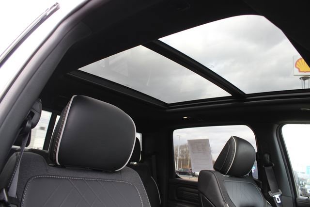 Used 2025 RAM 1500 Limited w/ Off Road Group image 38