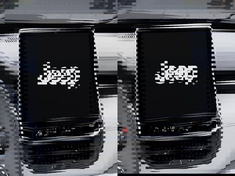 New 2026 Jeep Compass Limited image 18