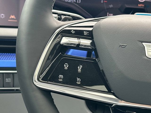 New 2026 Cadillac Optiq Luxury 1 image 7
