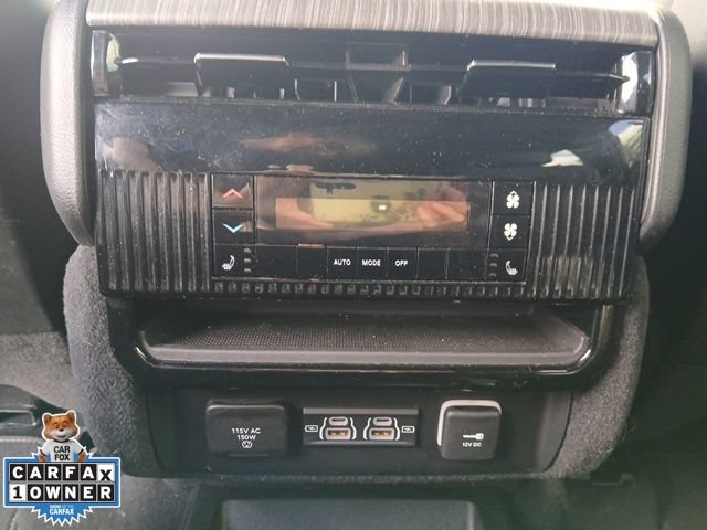 Certified 2024 Jeep Wagoneer Series II AWD/4WD image 19
