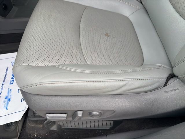 Used 2021 Toyota Sienna Limited w/ Outdoor Package (TMS) image 17