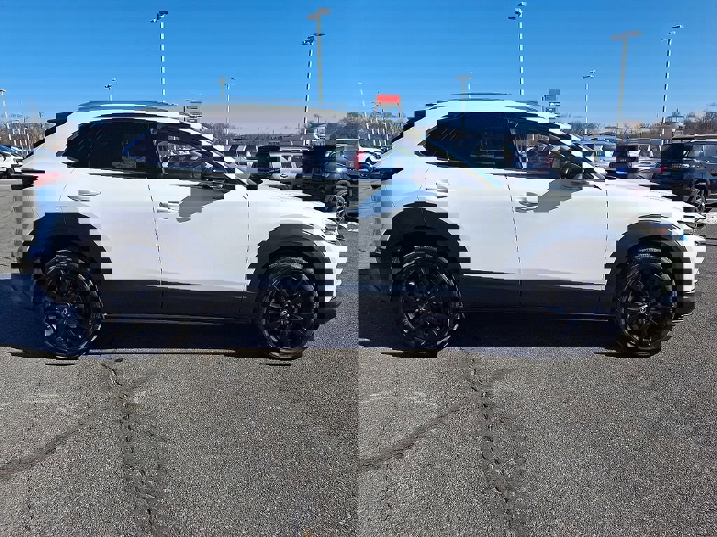 Used 2023 MAZDA CX-30 2.5 Turbo w/ Premium Package image 8