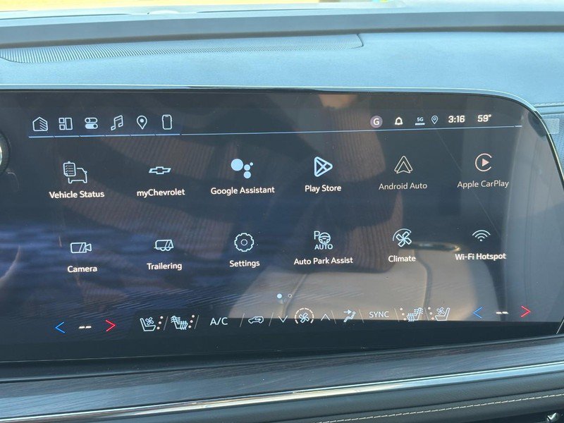 New 2026 Chevrolet Suburban Premier w/ Sun And Tow Package AWD/4WD image 17