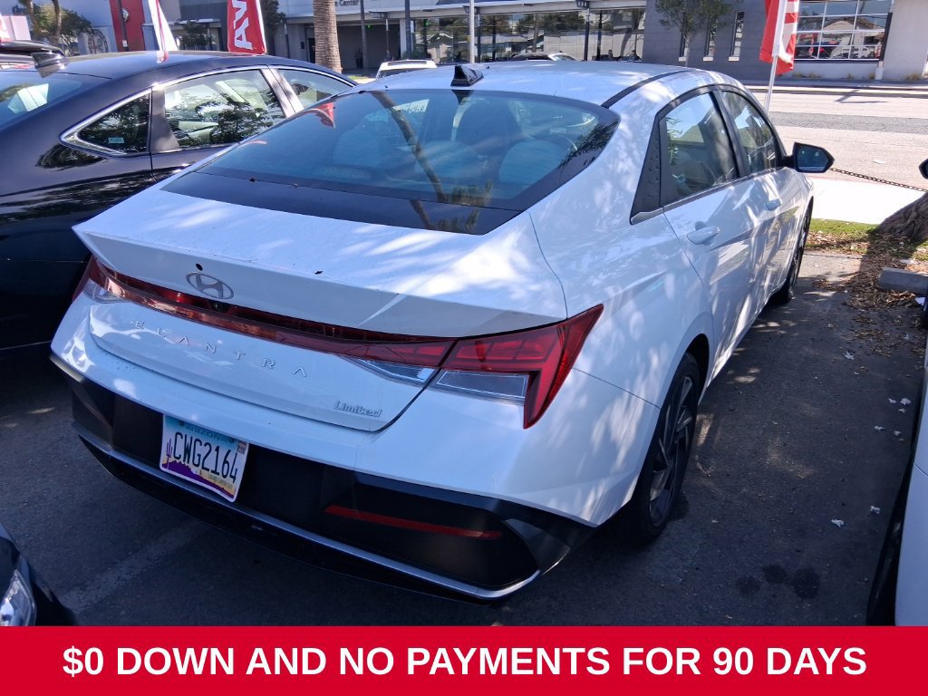 Used 2025 Hyundai Elantra Limited FWD image 5