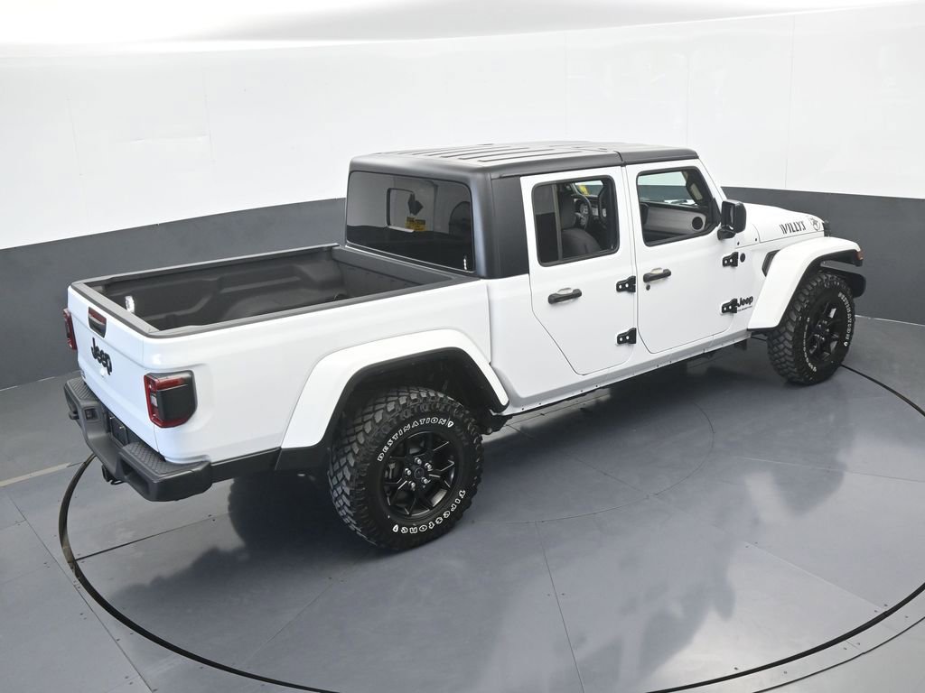 Used 2024 Jeep Gladiator Willys image 55