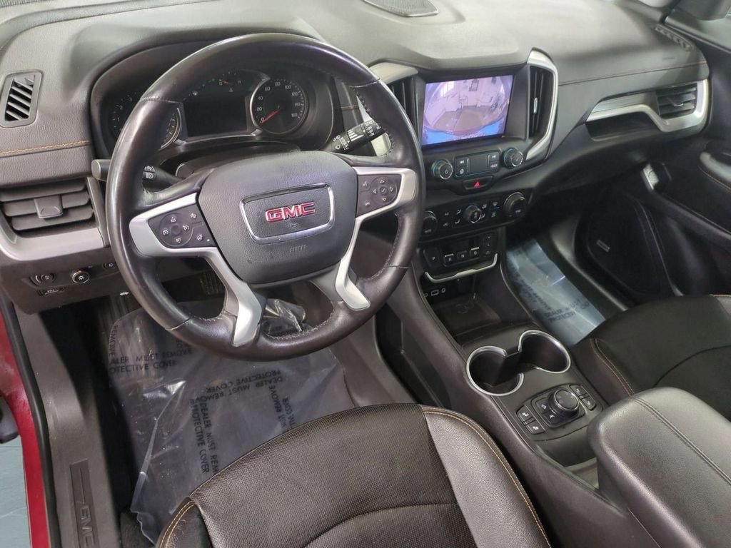 Used 2020 GMC Terrain SLT w/ Preferred Package image 11