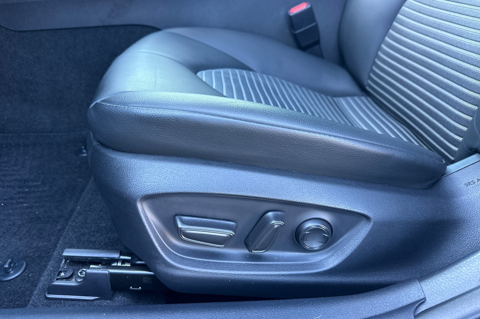 New 2023 Toyota Camry SE w/ Audio Upgrade Package FWD image 13