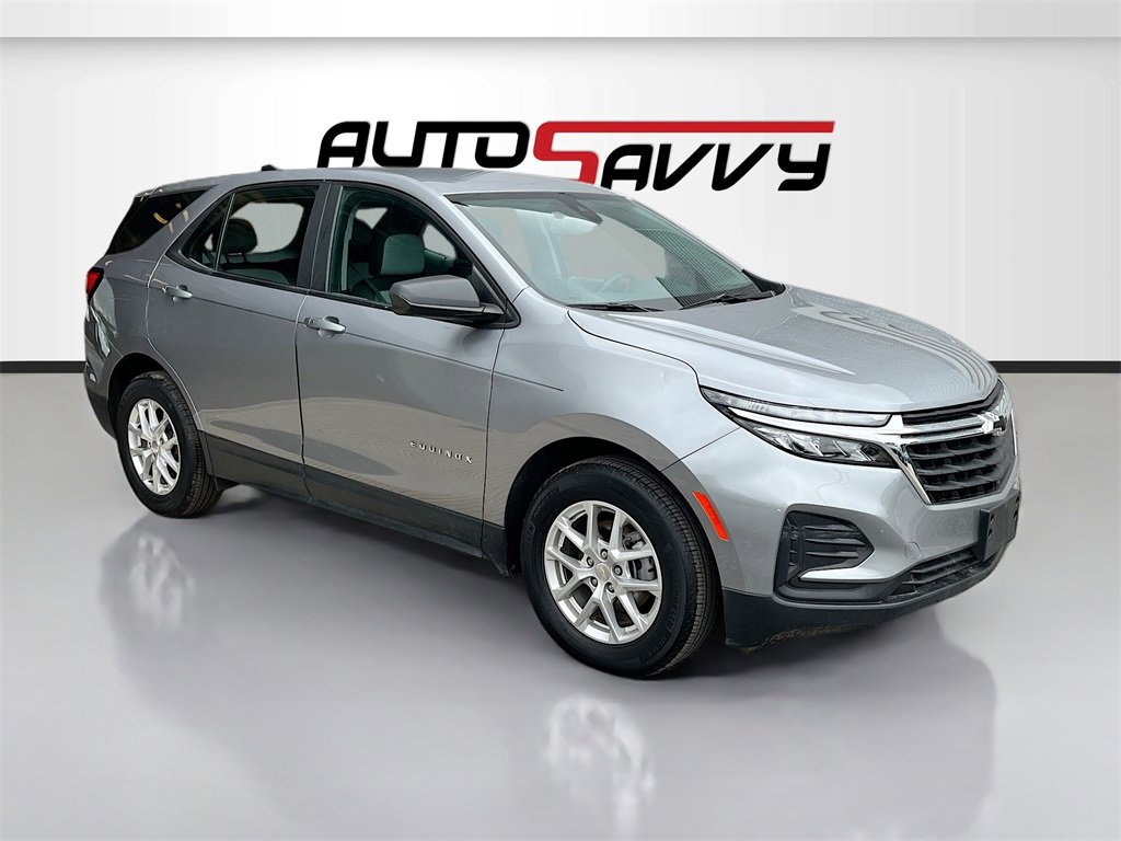 Used 2024 Chevrolet Equinox LS image 1