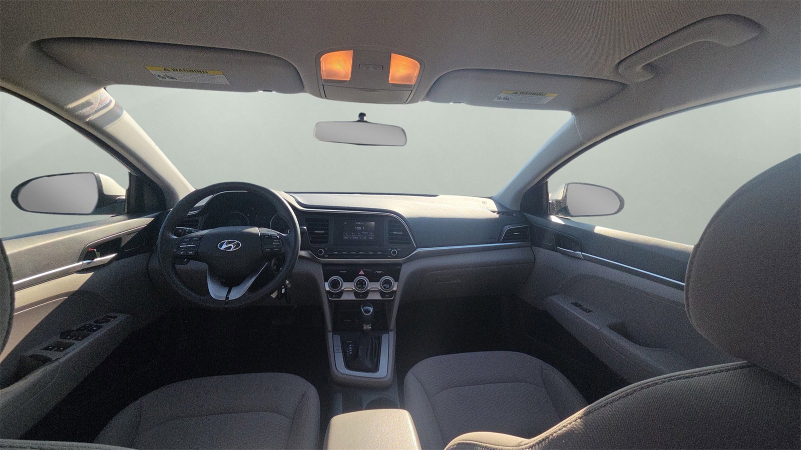 Used 2019 Hyundai Elantra SE image 18