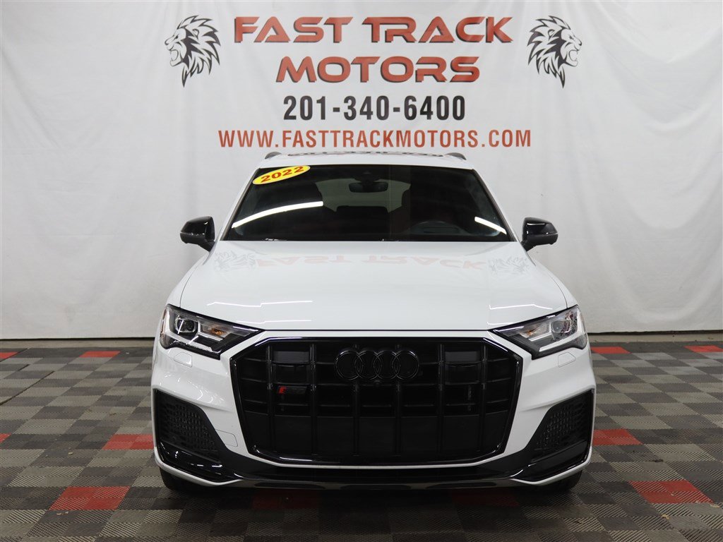 Used 2022 Audi SQ7 Prestige image 2