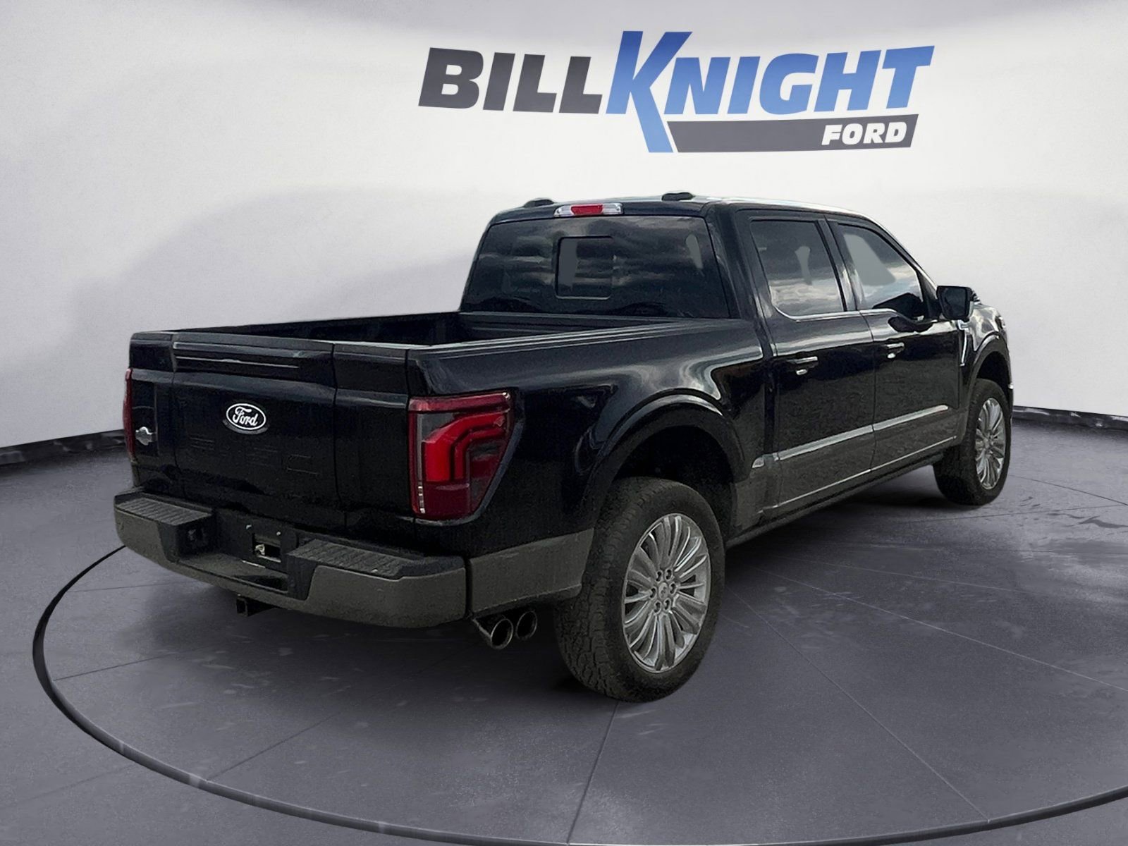 Used 2025 Ford F150 King Ranch w/ FX4 Off-Road Package image 5
