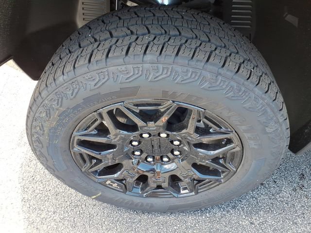 New 2026 GMC Hummer EV 4x4 Crew Cab image 13