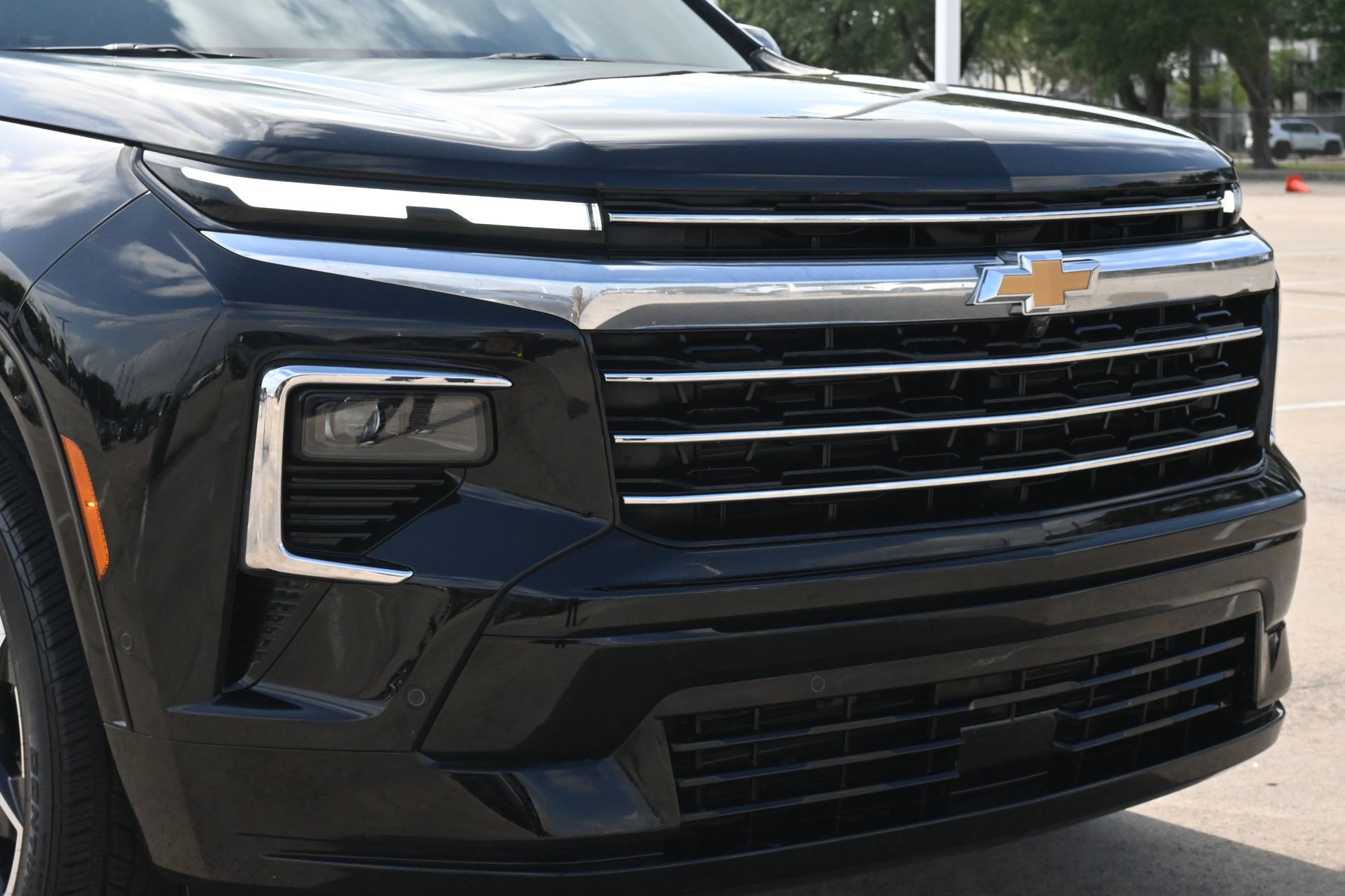 Used 2025 Chevrolet Traverse High Country FWD image 27
