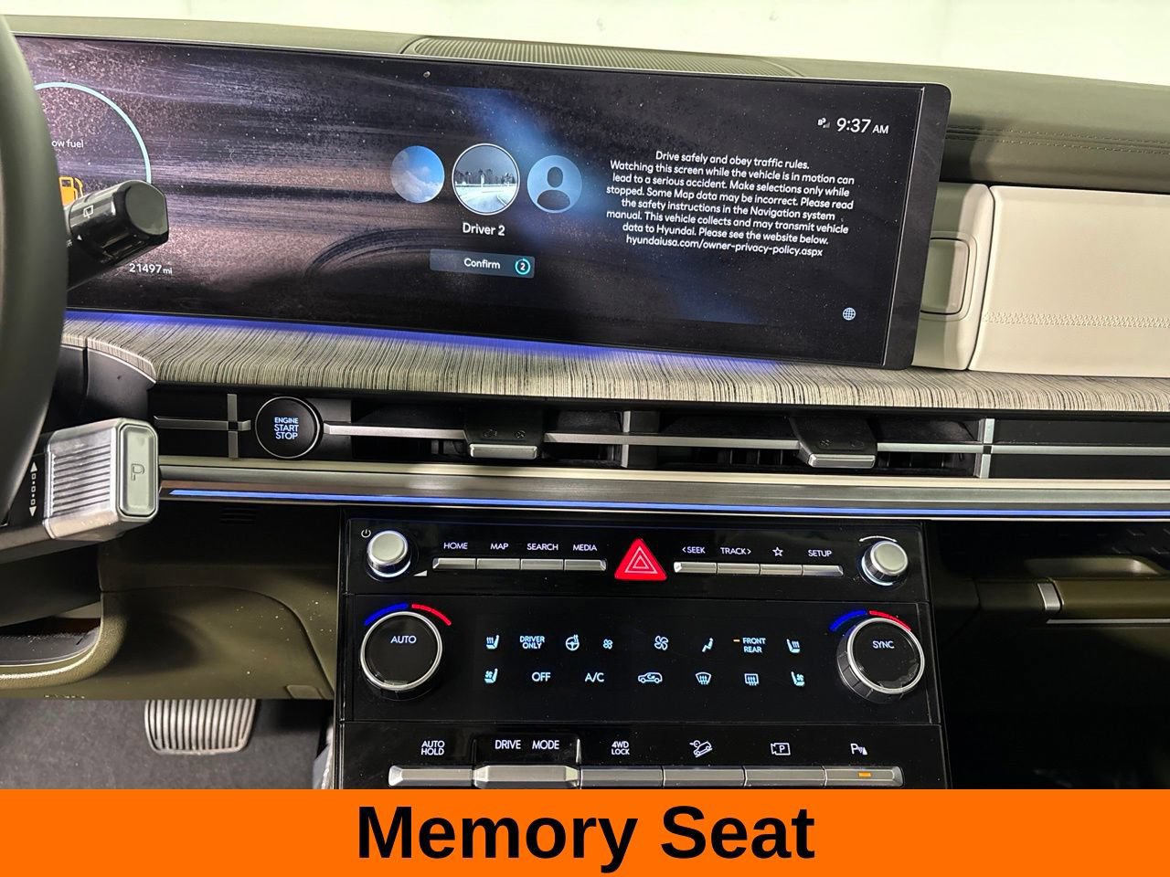 Used 2025 Hyundai Santa Fe Calligraphy AWD/4WD image 21