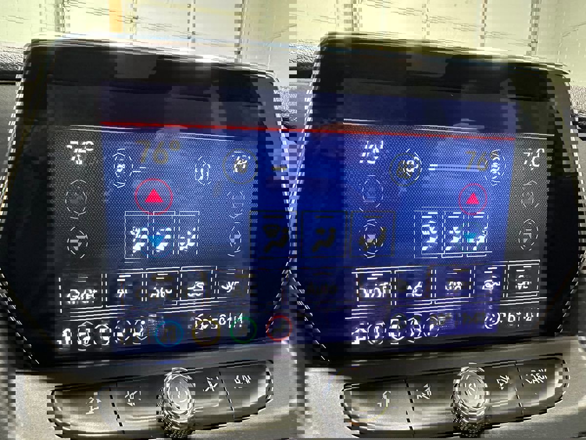 Used 2022 Chevrolet Blazer RS image 44