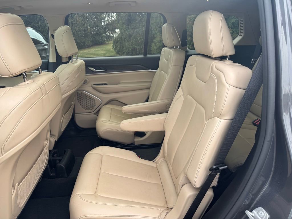 Used 2021 Jeep Grand Cherokee L Limited image 8